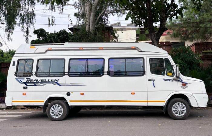 Tempo Traveller 17 Seater