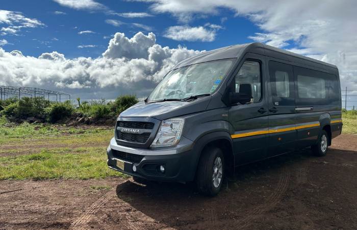 Urbania 17 Seater Traveller