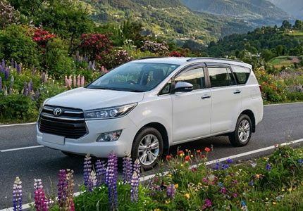 Innova Crysta Taxi
