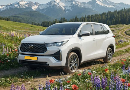 Innova Hycross Taxi